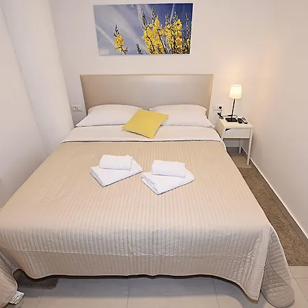 Downtown Boutique Hostel-3